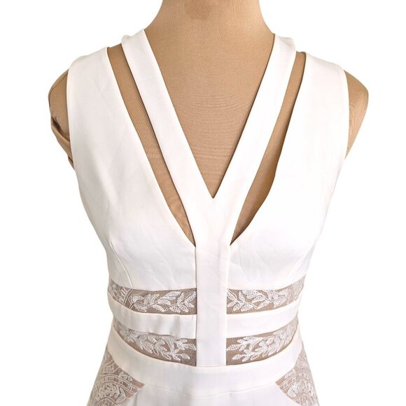 BCBGMaxazria NWT Shay Edgy Strap White Lace Dress Sz 2 - Picture 2 of 11